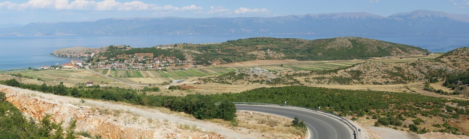 Albania (Image Credits: By Pudelek (Marcin Szala), CC BY-SA 3.0, https://commons.wikimedia.org/w/index.php?curid=21904276)