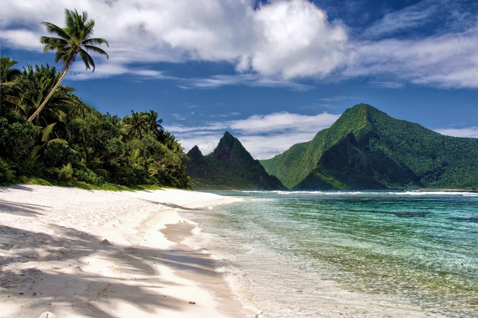 5. National Park of American Samoa (Image Credits: National Park of American Samoa website: https://www.nps.gov/media/photo/gallery-item.htm?pg=5656271&id=C147F11A-DFF8-3E65-6E4F679C05ED0052&gid=EE3EA962-155D-4519-3E4FC70132AAAF6C, Public domain, https://commons.wikimedia.org/w/index.php?curid=81729597)