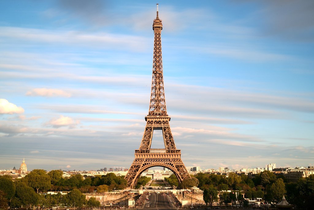 2. Eiffel Tower, Paris, France (Image Credits: Flickr)