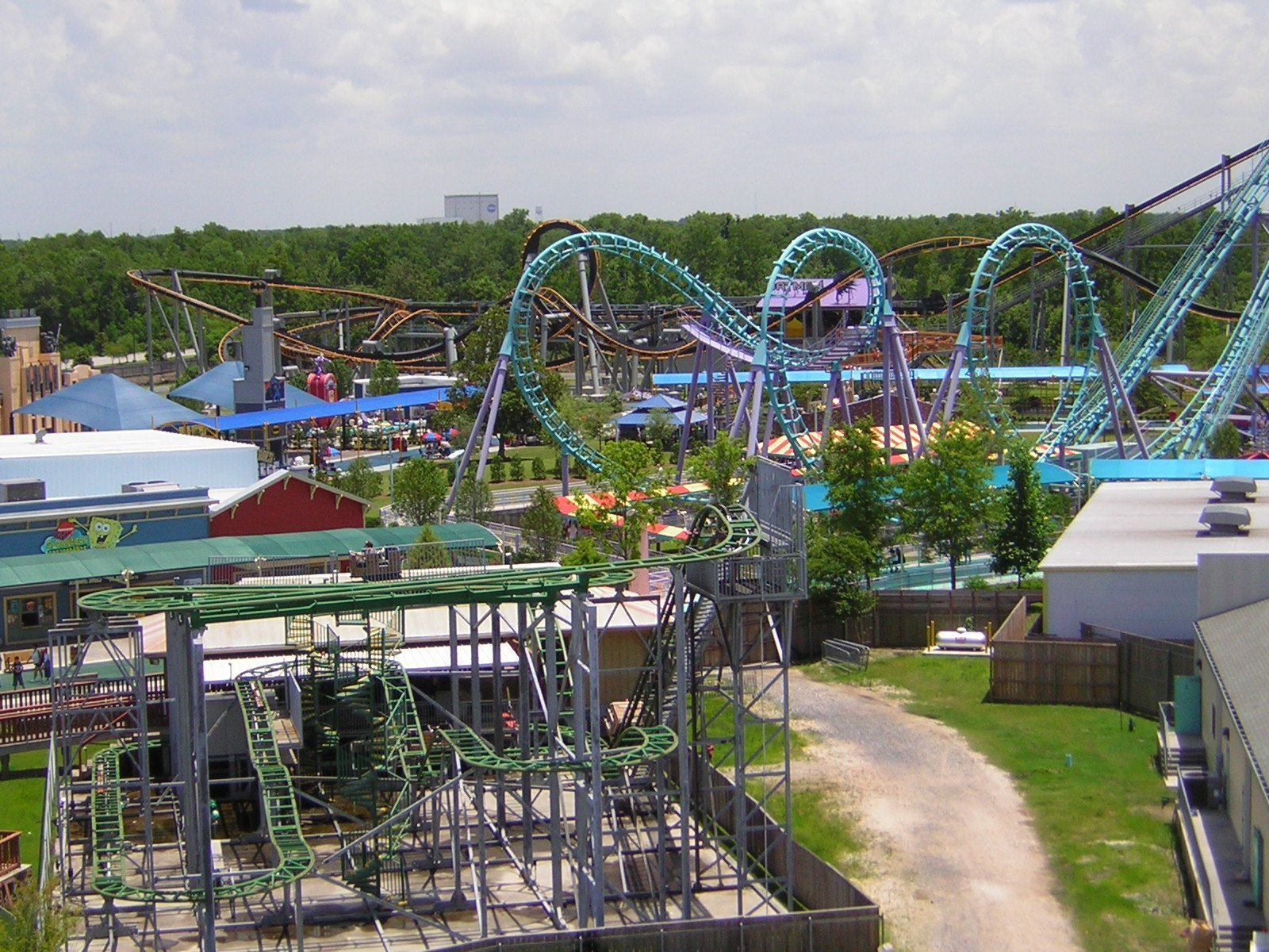 2. Six Flags New Orleans, Louisiana (Image Credits: Flickr, CC BY 2.0)