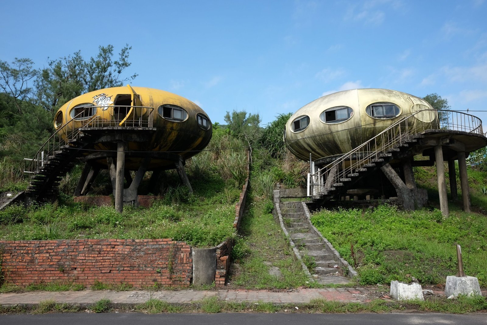 7. Wanli UFO Village, Taiwan (Image Credits: By Johan Jönsson (Julle), CC BY-SA 4.0)