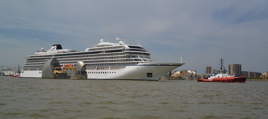 1. Oceania Allura (Image Credits: Flickr)