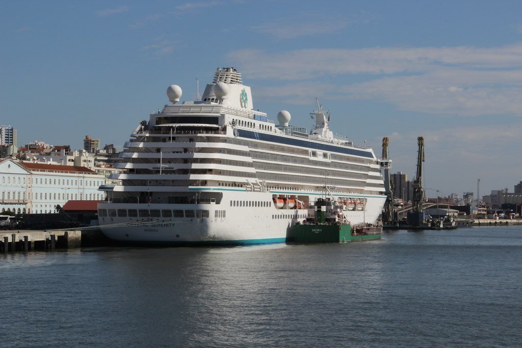 6. Crystal Serenity (Image Credits: Flickr)
