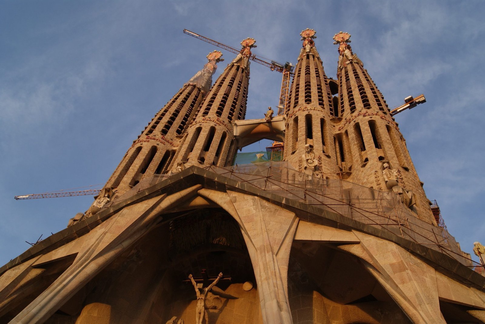 7. Barcelona, Spain (Image Credits: By Jopparn, CC BY-SA 3.0)
