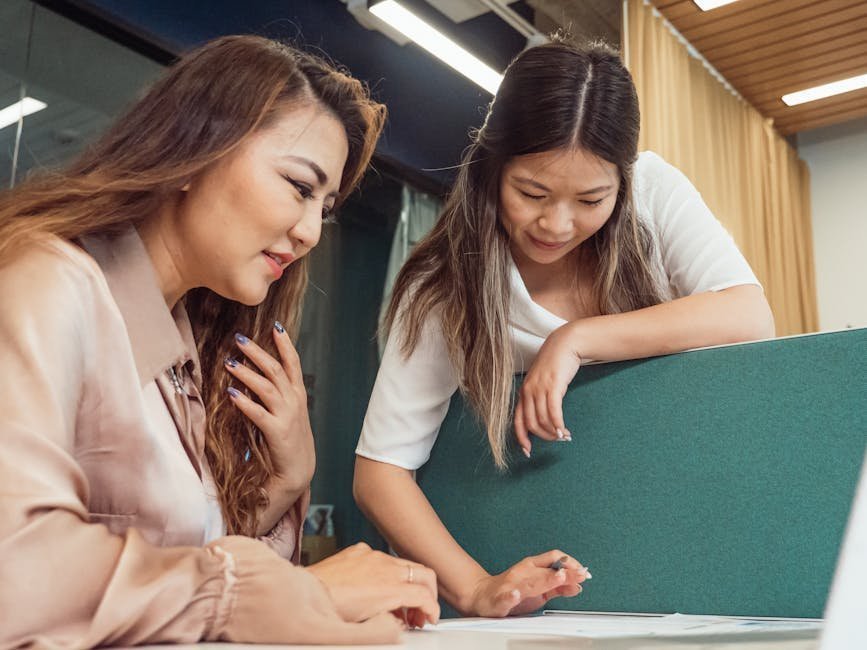 4. "I'm no expert, but..." (Image Credits: Pexels)