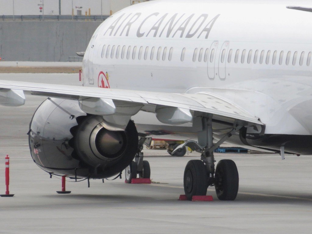 Air Canada: North of the Border Blues (Image Credits: Rawpixel)