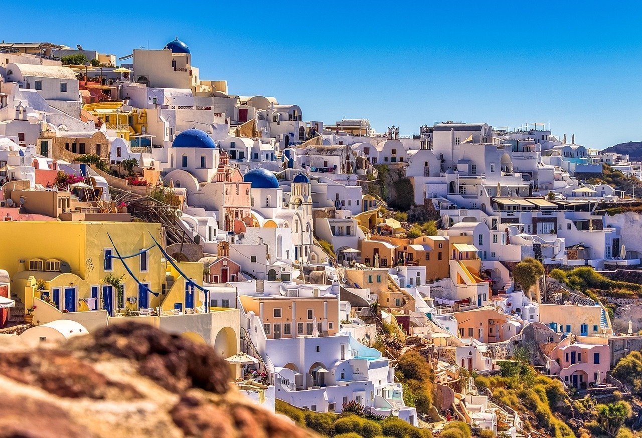 4. Santorini, Greece - An Island on the Brink (Image Credits: Pixabay)