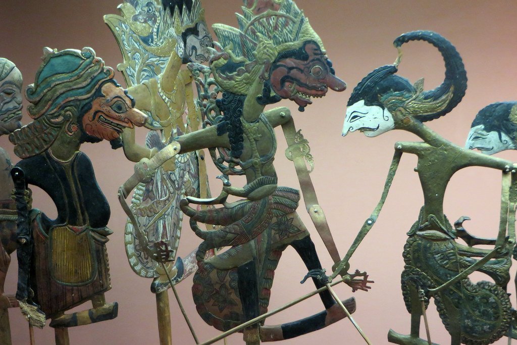 4. Wayang Kulit Shadow Puppets (edenpictures, Flickr, CC BY 2.0)