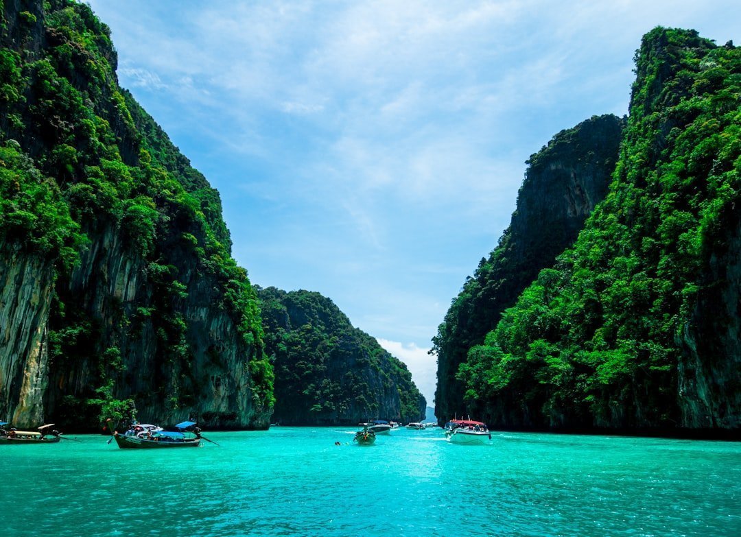 Tourist Trap #1: Phuket - The World's Most Overcrowded Island (Image Credits: Unsplash)