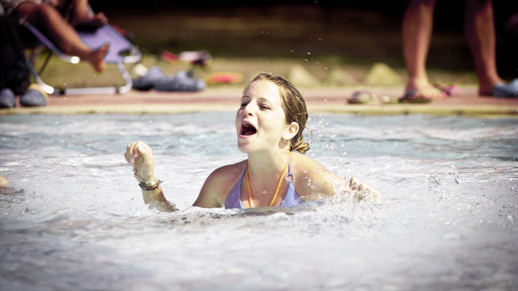 9. Being Loud or Disruptive (Nicola since 1972, Flickr, CC BY 2.0)