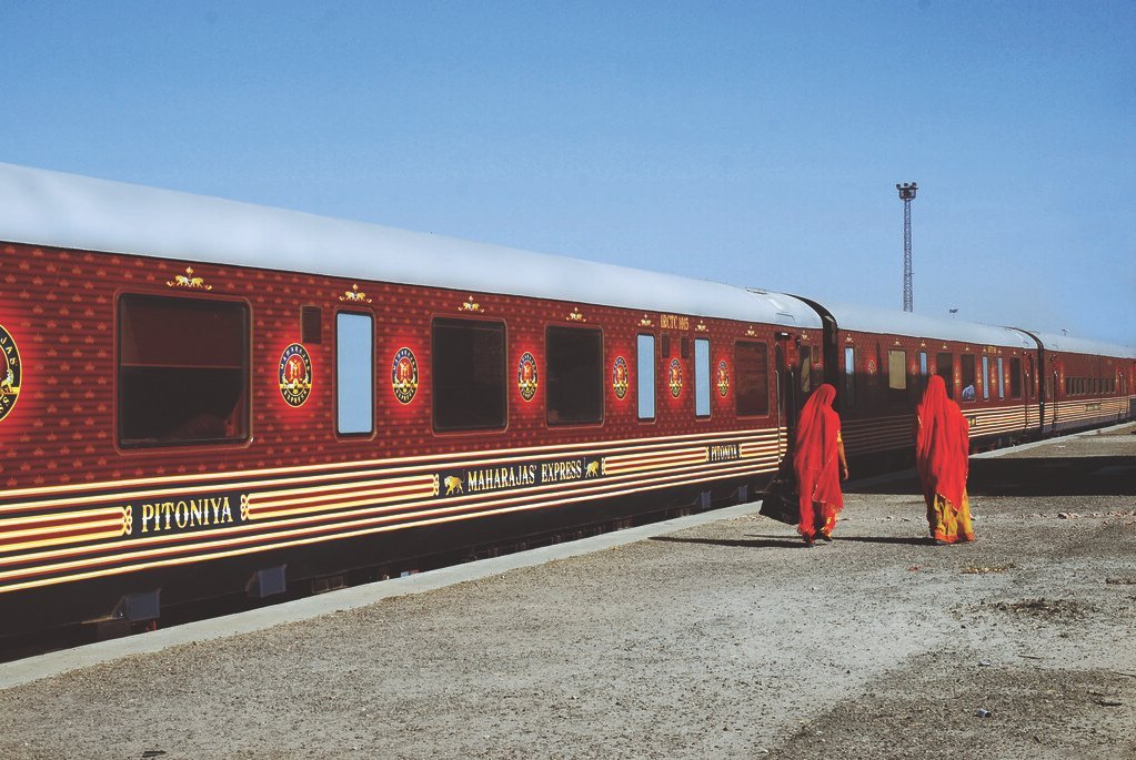 India: The Maharajas' Express and Its Royal Promise (Luxury Train Consultancy, Flickr, CC BY-SA 2.0)