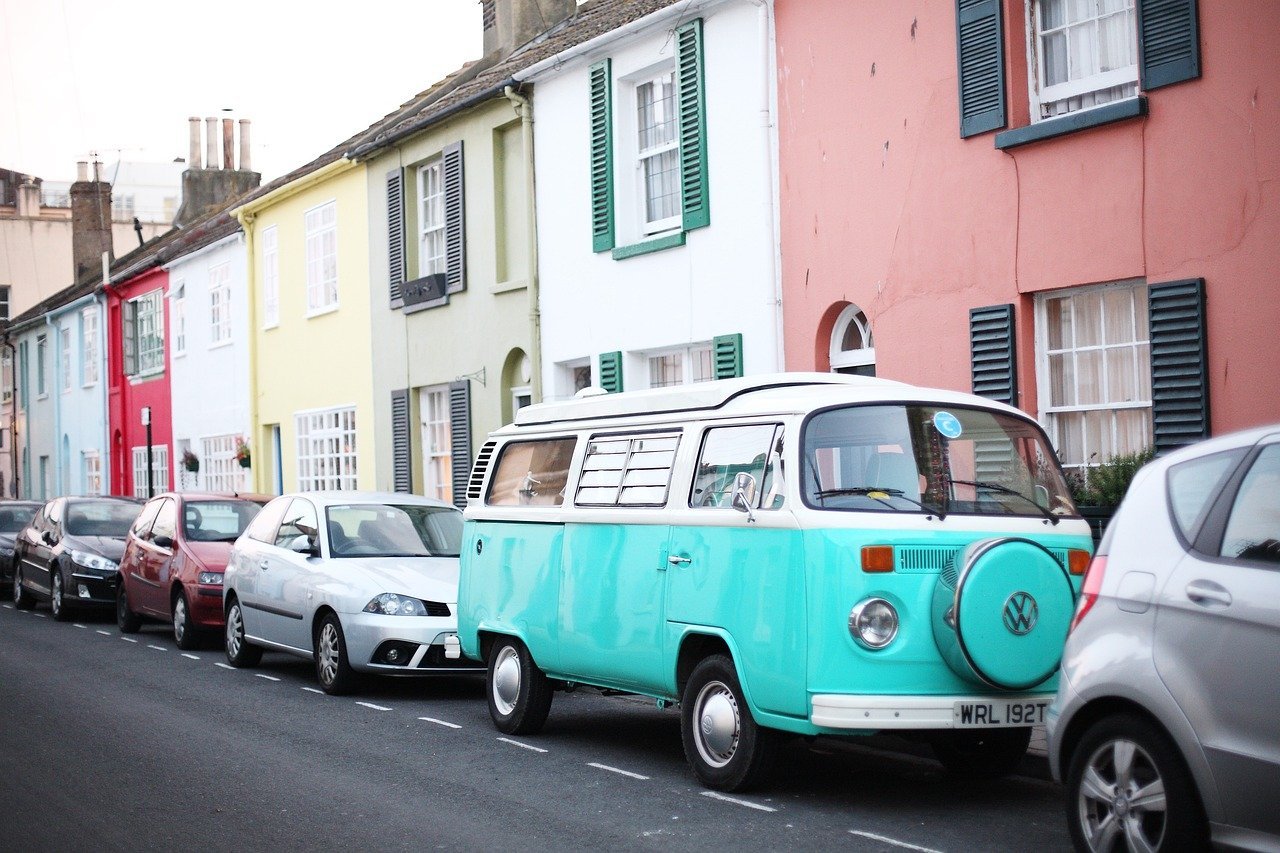 4. The Legal Minefield of Parking and Sleeping (Image Credits: Pixabay)