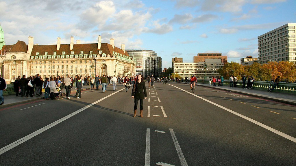9. West Oakland's Ghost Town, Oakland - Culture, Crime, and a Nickname That Says It All (San Sharma, Flickr, CC BY-SA 2.0)