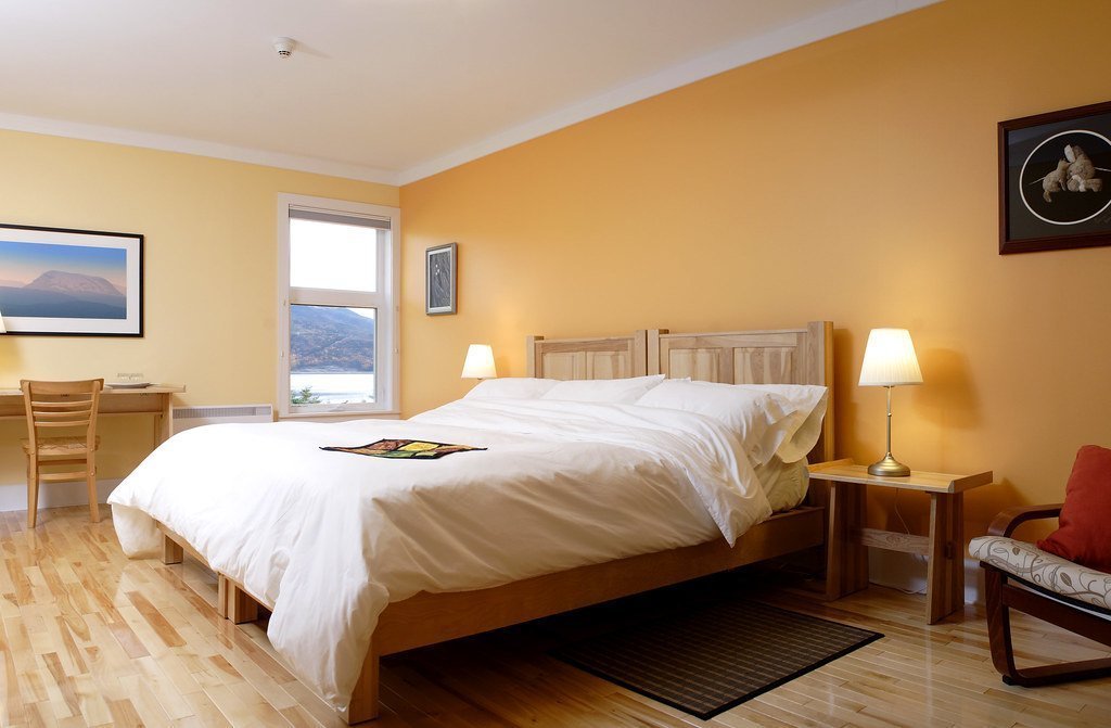 3. Your Bed Configuration Preference (VisitGrosMorne, Flickr, CC BY 2.0)
