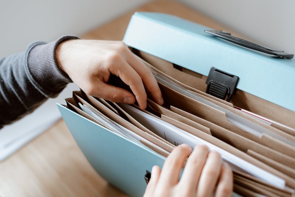 The Document Organizer Setup That Actually Works (Image Credits: Pexels)