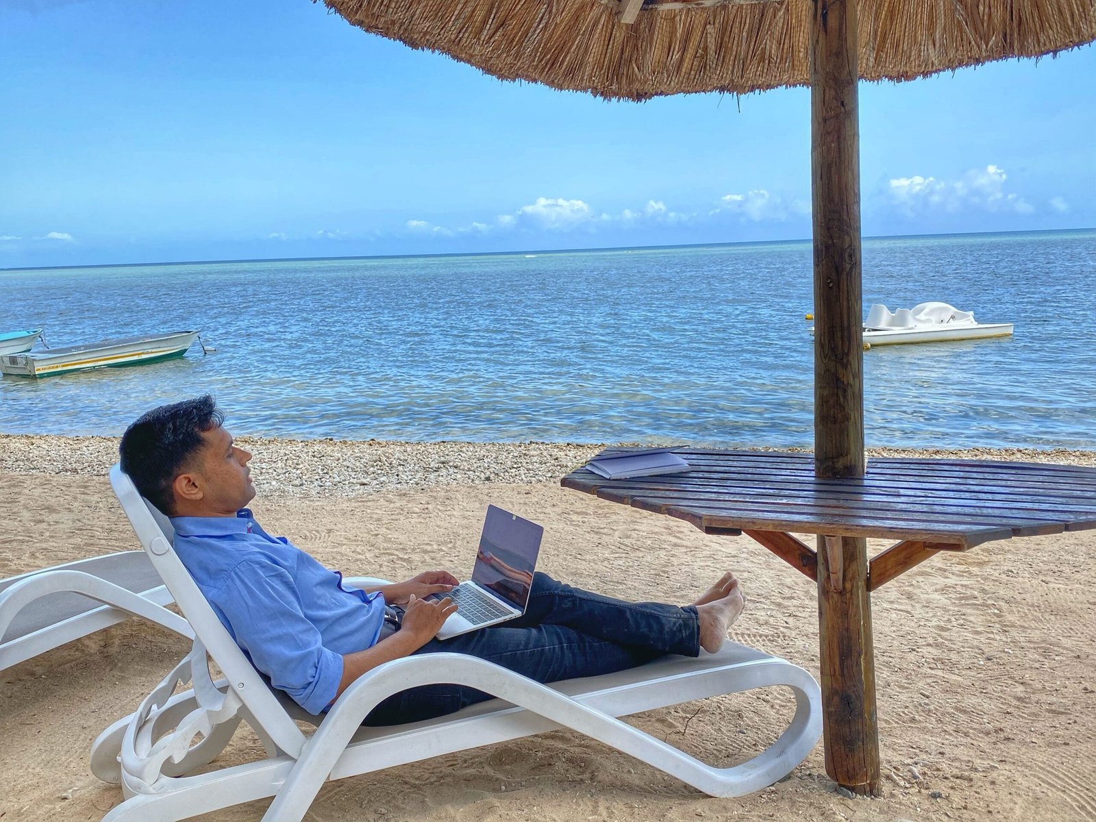 6. The Hustle Culture Burnout Is Very Real (By AbhiSuryawanshi, CC BY-SA 4.0)