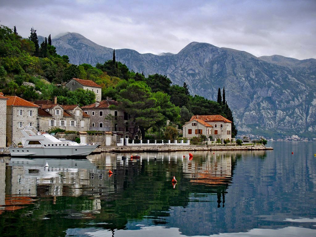 3. Perast, Montenegro - The Bay of Kotor's Best-Kept Secret (Jocelyn777, Flickr, CC BY-SA 2.0)