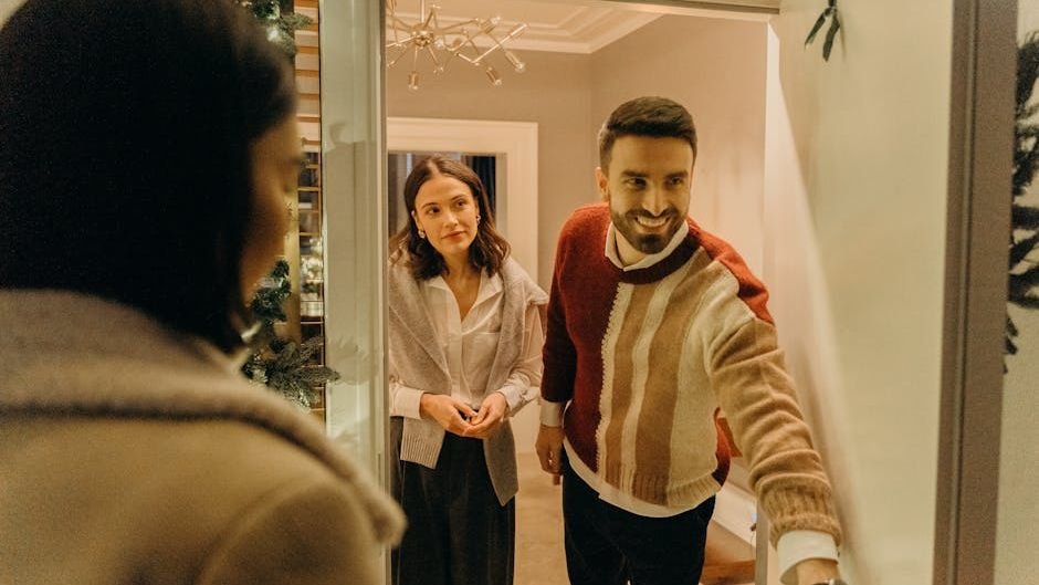 I Tried "House Sitting" Around the World for a Year: 11 Eerie Things of Living in Other People's Homes