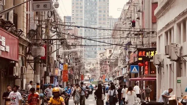 The Scam Census: 10 Cities Where You're Guaranteed to Get Pickpocketed